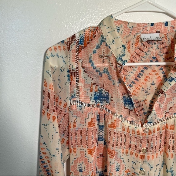 Dolan Popover Blouse Cream Geometric - Picture 8 of 14